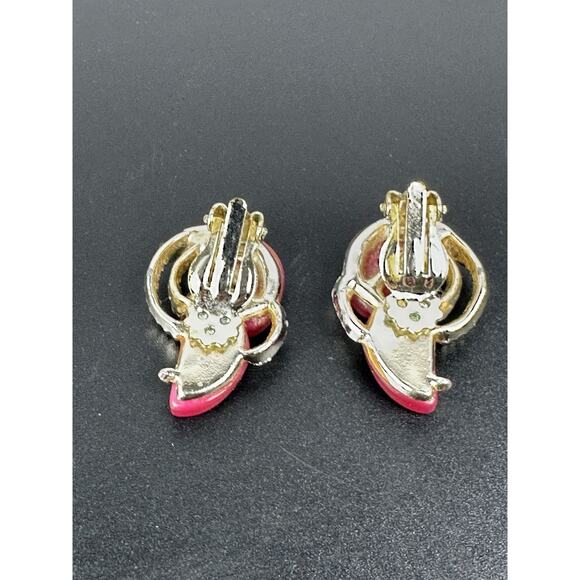 Vintage Earrings Hot Pink Gold Tone Enamel 1.5" Clip On - Picture 2 of 3